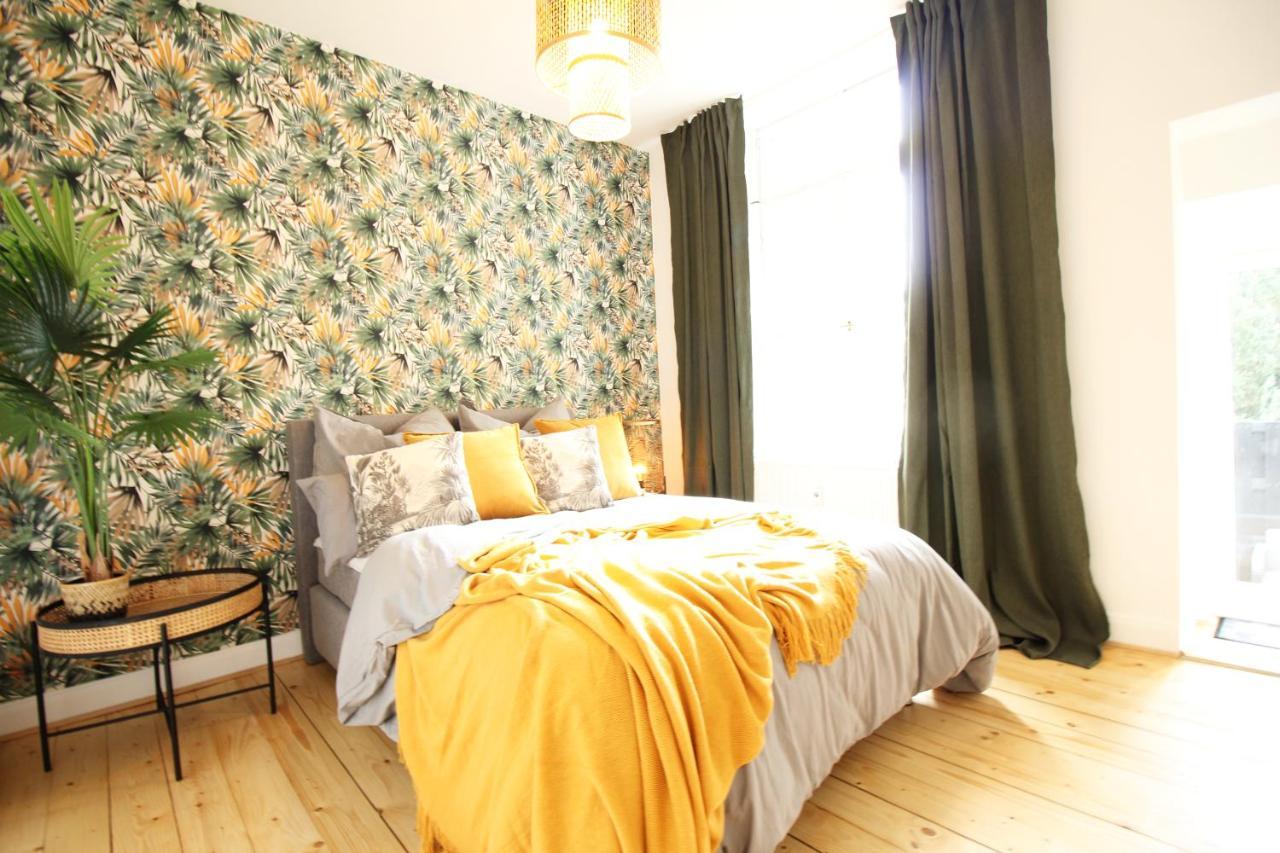 Secret Hideaways Tropical Feeling Mit 2 Schlafzimmer Nahe City L Messe L Flughafen L Hbf Duisburg Exterior photo