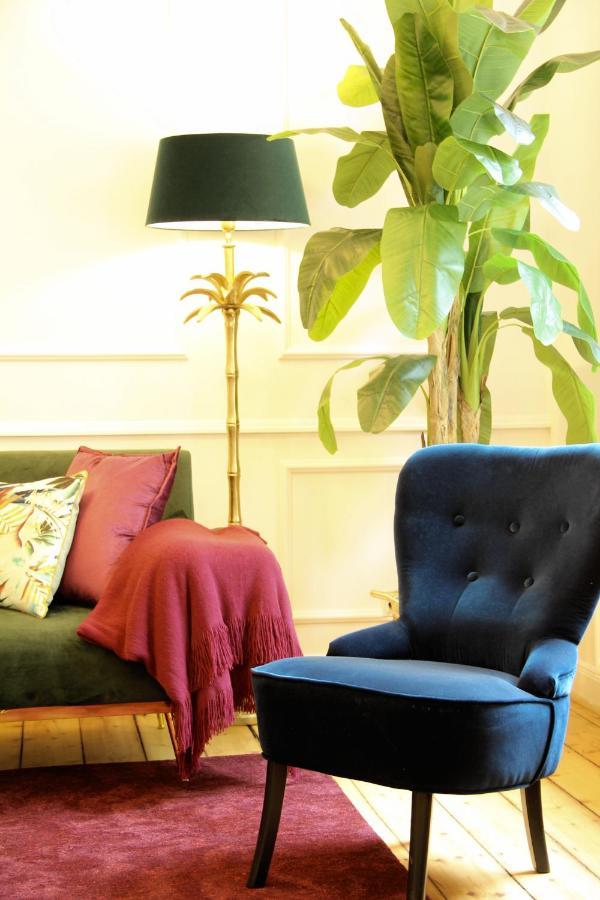 Secret Hideaways Tropical Feeling Mit 2 Schlafzimmer Nahe City L Messe L Flughafen L Hbf Duisburg Exterior photo